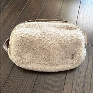 Lululemon Tan Sherpa Belt Bag